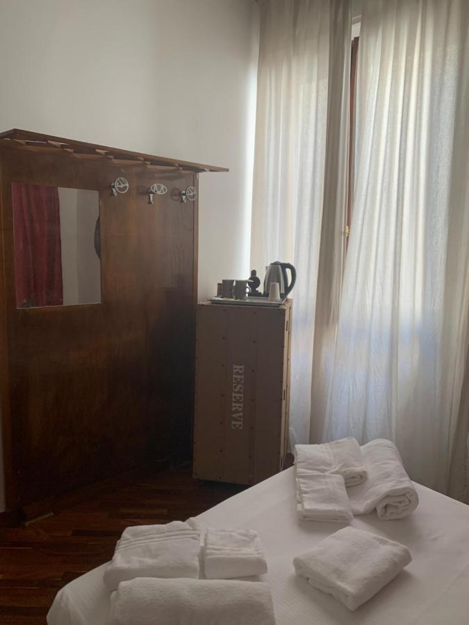 Altrove Bed and Breakfast Cagliari Exterior foto